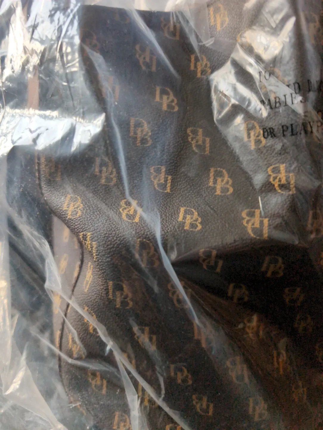 Dooney & Bourke Bag image indicator(5)