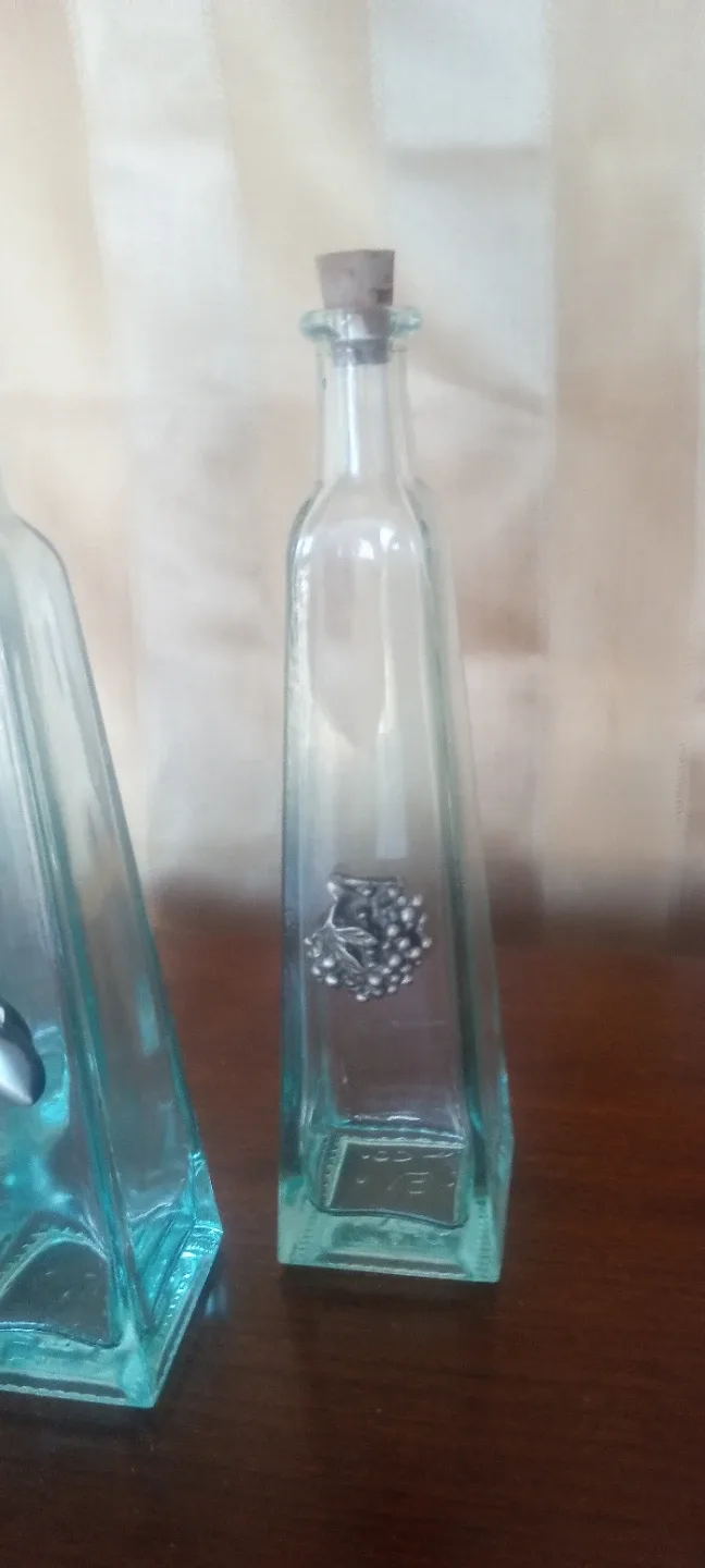 Decorative Glass Bottles - Set of 4 image indicator(2)