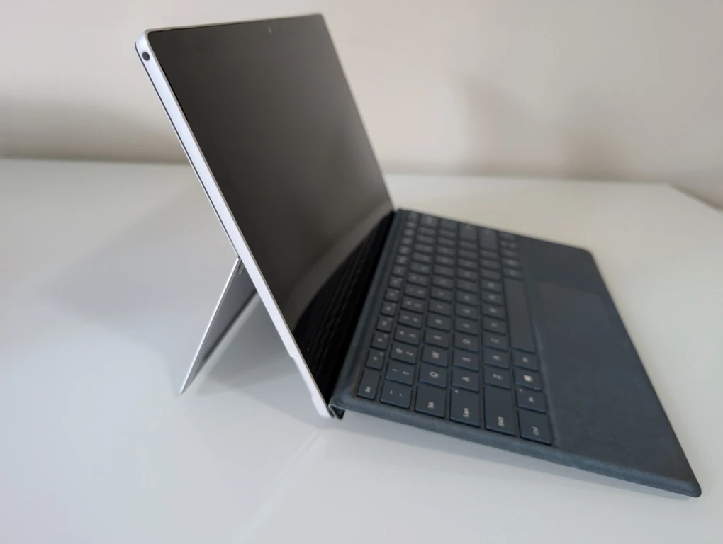 Microsoft Surface Pro 6 with Type Cover Keyboard - photo 3