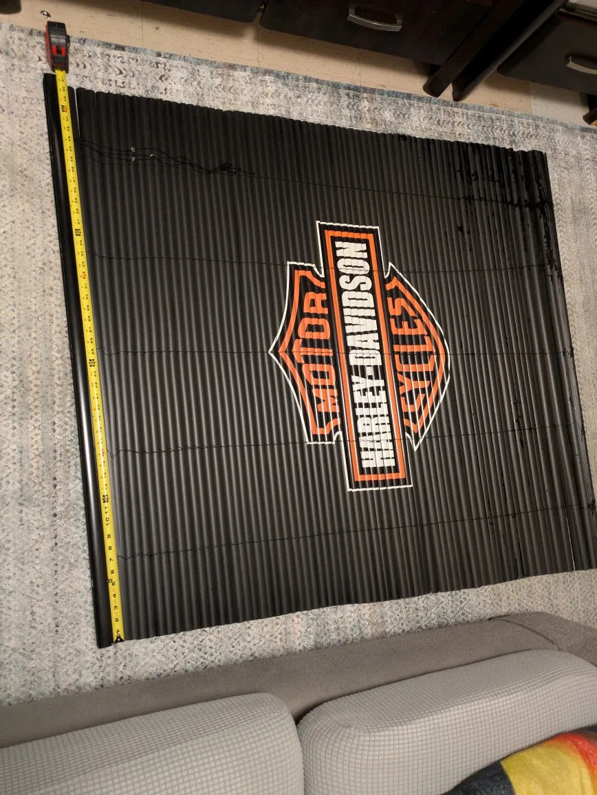 Harley-Davidson Black Window Blind (50" x 48") image indicator(5)
