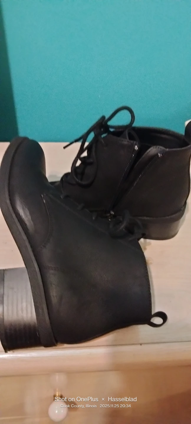 Black Ankle Boots Size 6 - photo 3