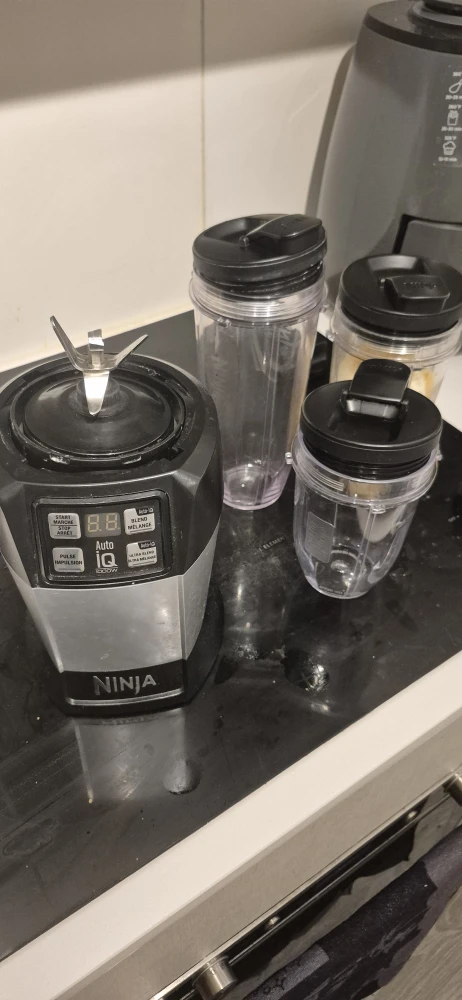 Nutri Ninja Auto-iQ 1000W Blender - photo 2