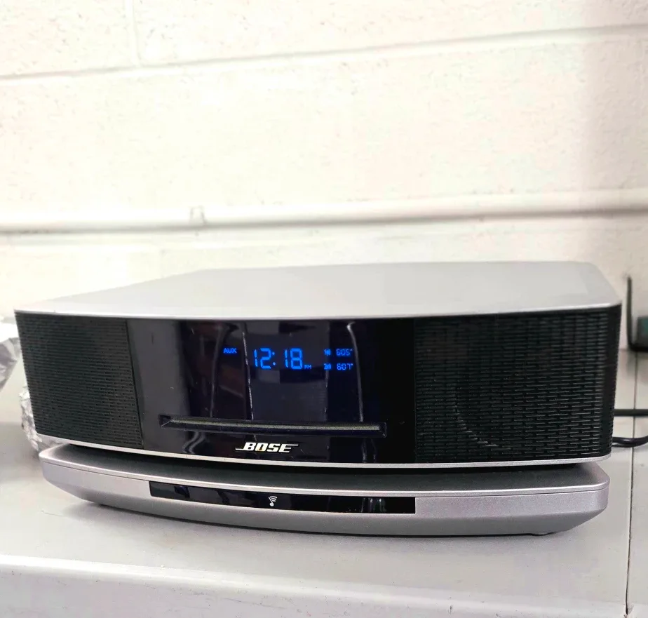 Bose Wave Music System IV w/ Wifi Pedestal - Silver image indicator(3)