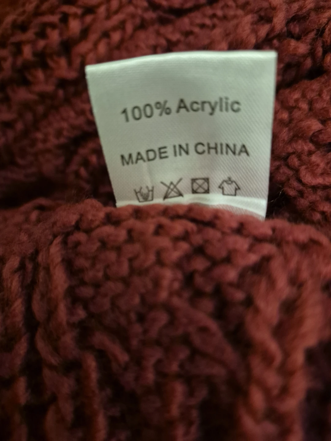 Queenfur Burgundy Knit Hat and Scarf Set - photo 5