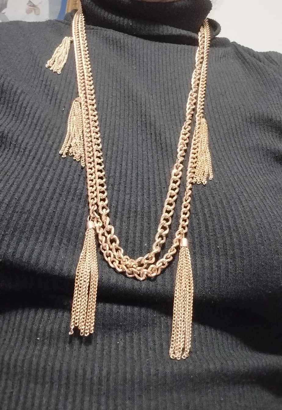 Assorted Chain Necklaces - Gold & Silver Tone image indicator(5)