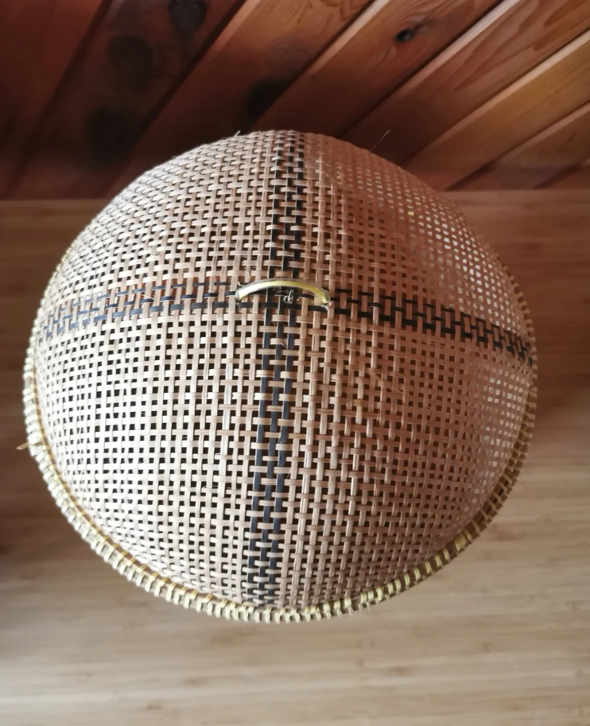 Woven Basket With Lid image indicator(3)