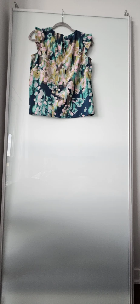 Vero Moda Floral Print Blouse - Size M - photo 4