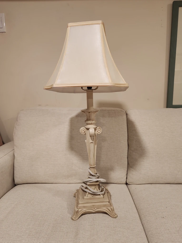 Elegant Beige Table Lamp
