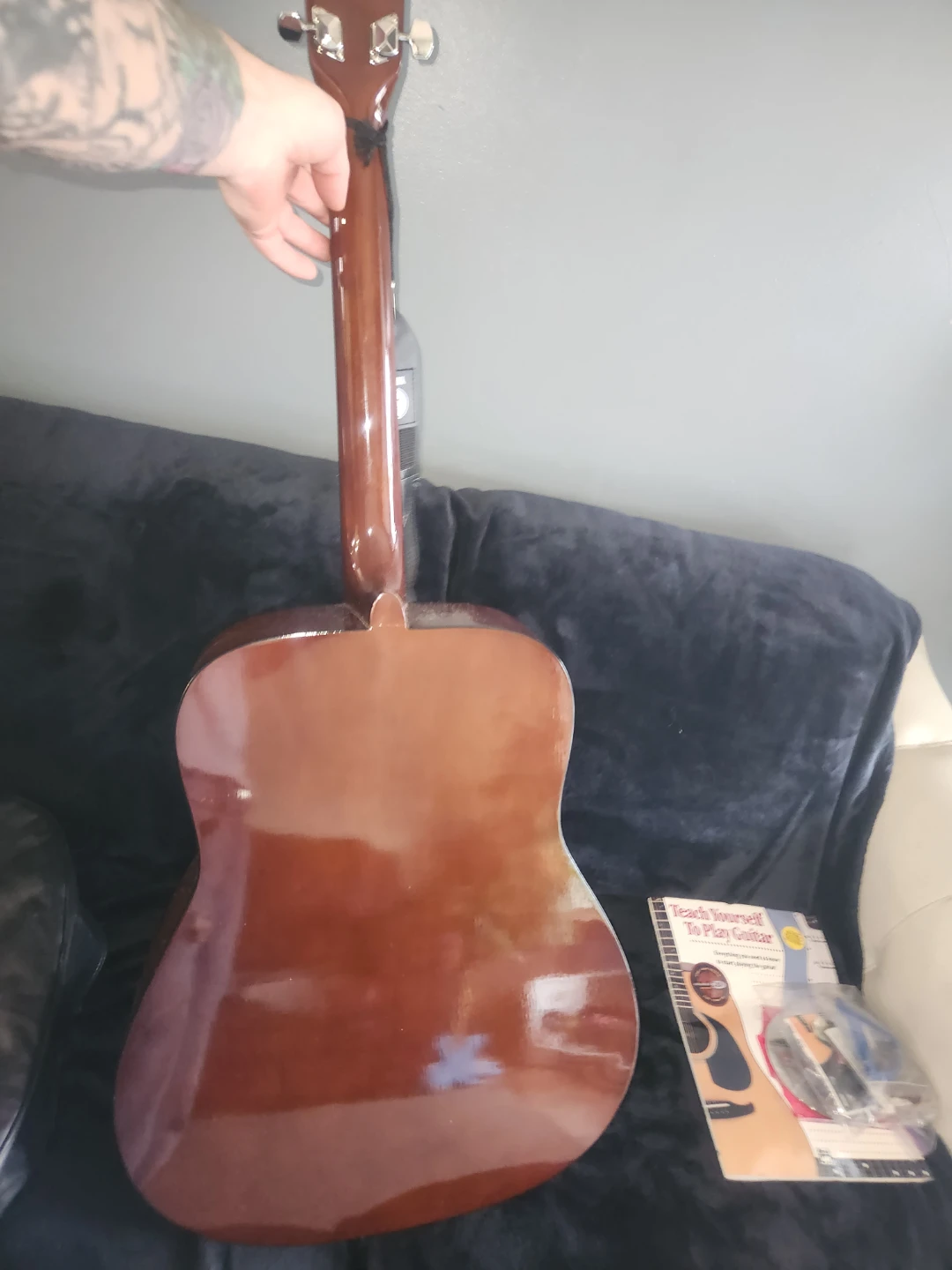 Yamaha Acoustic Guitar model f-310p with Case - photo 4