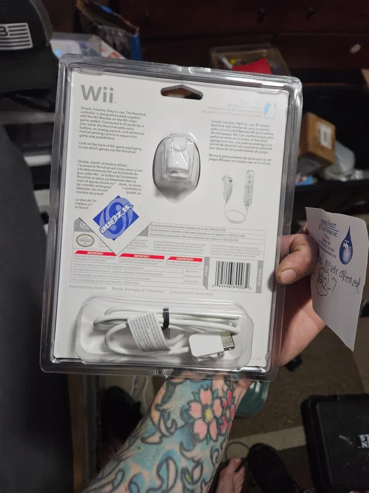 New Nintendo Wii Nunchuk Controller Accessory image indicator(2)