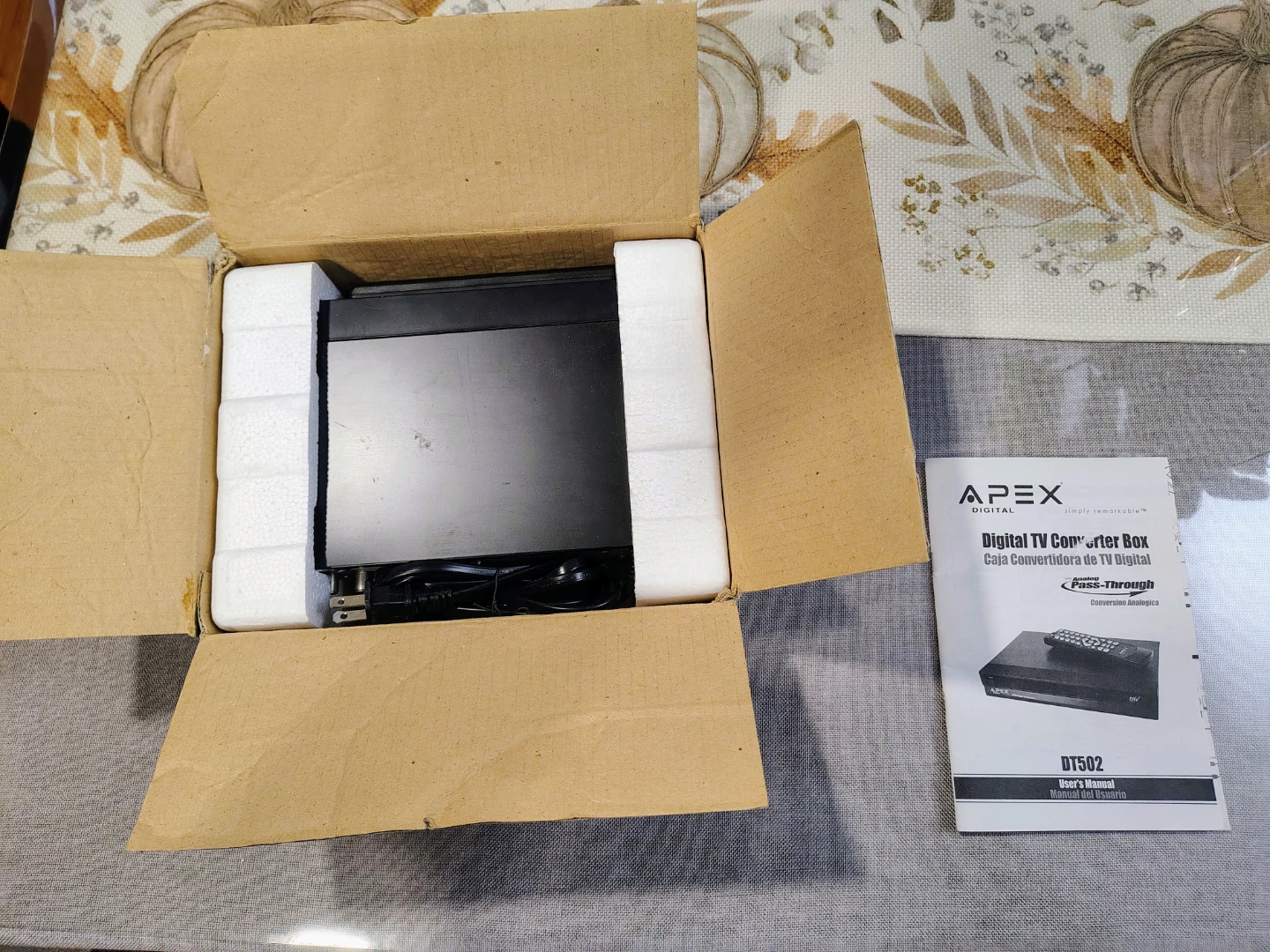 Apex DT250A Digital TV Converter Box with Analog Pass-Through - photo 5