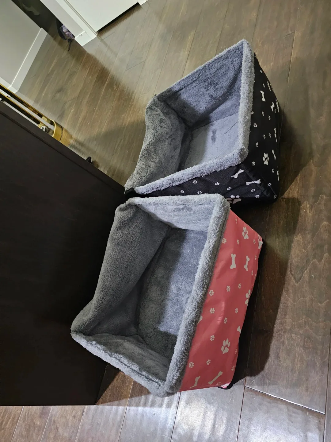 Dog/Cat Booster Car Seat - Black & Pink image indicator(6)