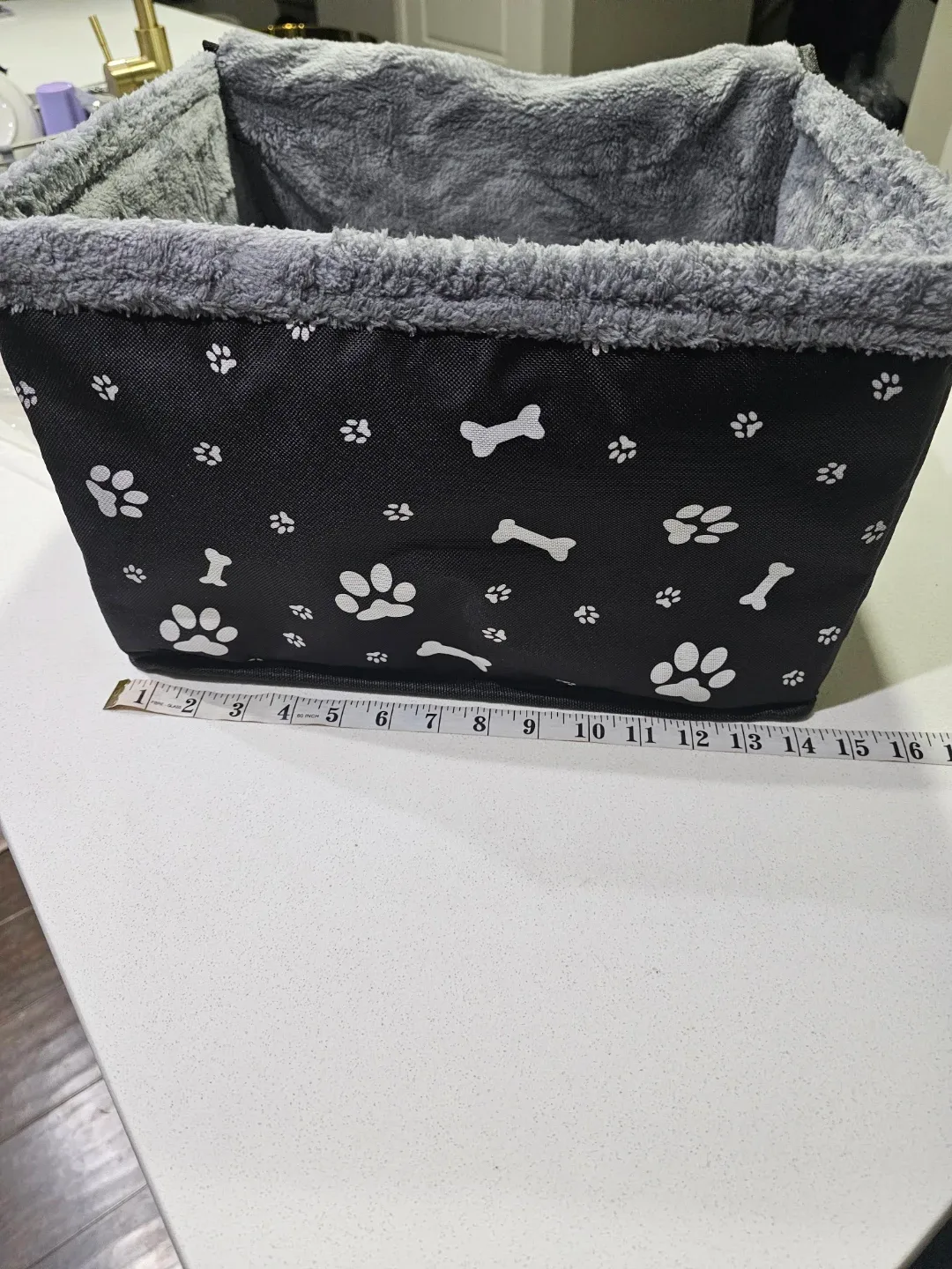 Dog/Cat Booster Car Seat - Black & Pink image indicator(8)