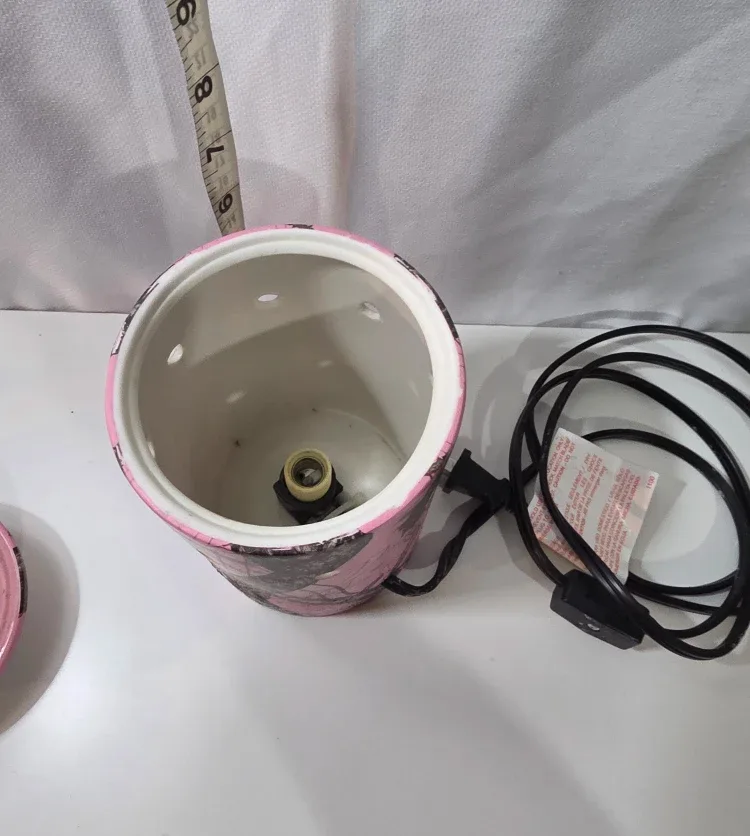 Scentsy Pink Camo Wax Warmer image indicator(4)