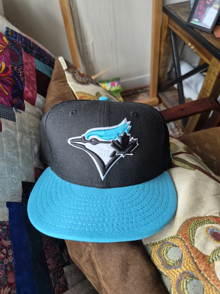 Toronto Blue Jays Snapback Hat