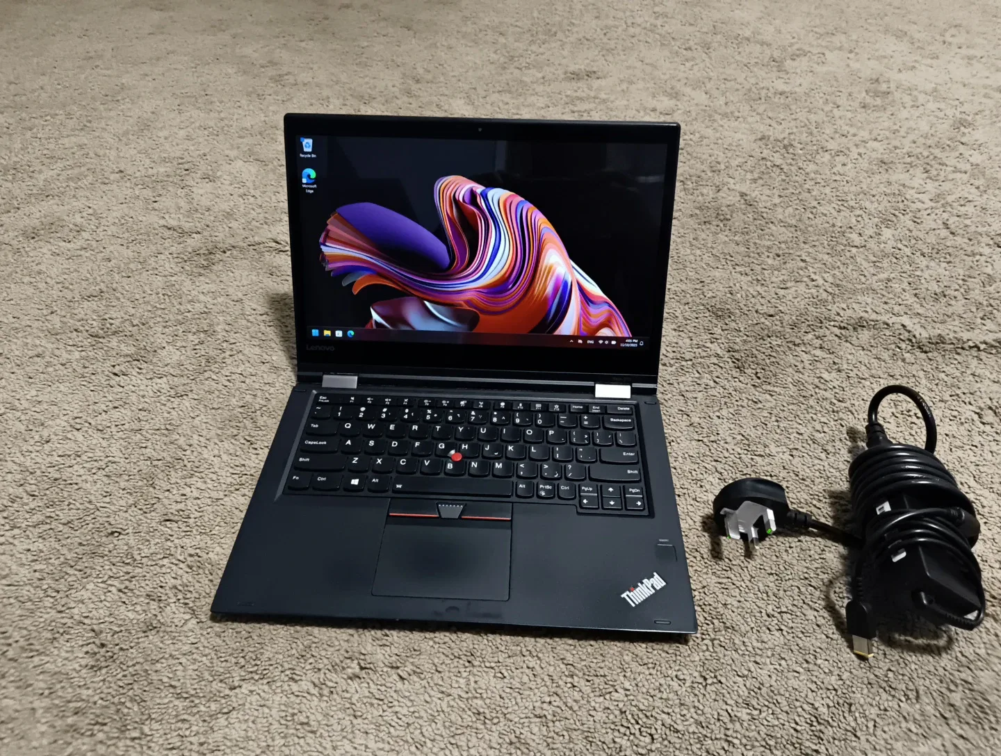 Lenovo ThinkPad Laptop image indicator(7)