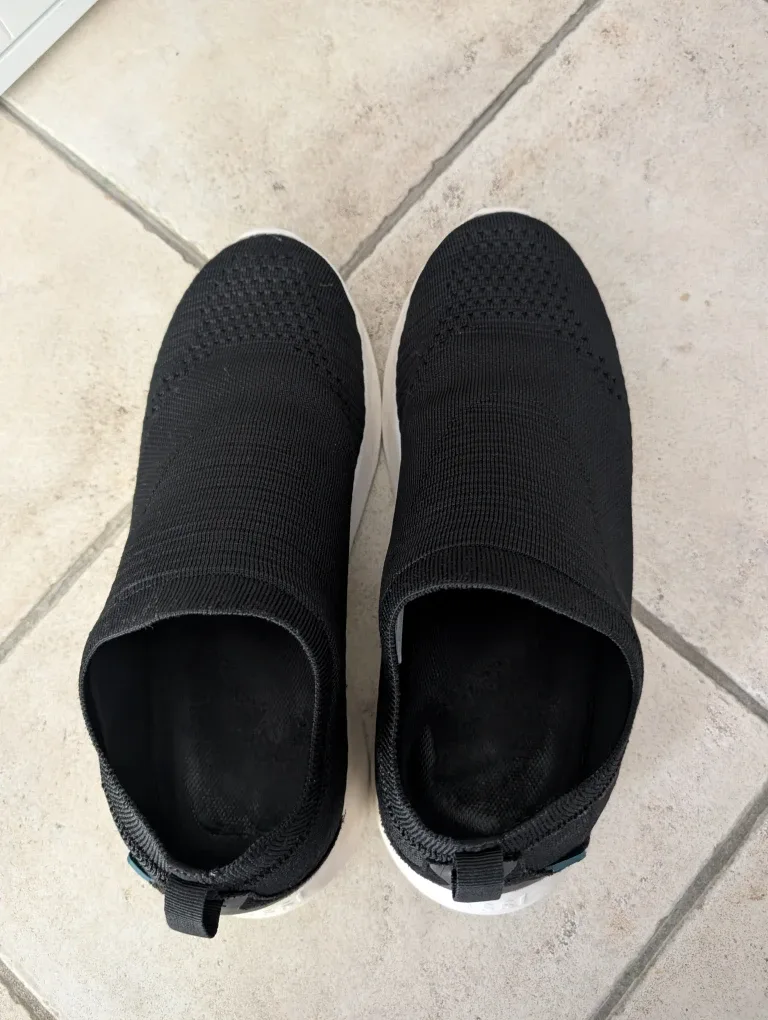 Vessi Men's Slip On Shoes image indicator(3)