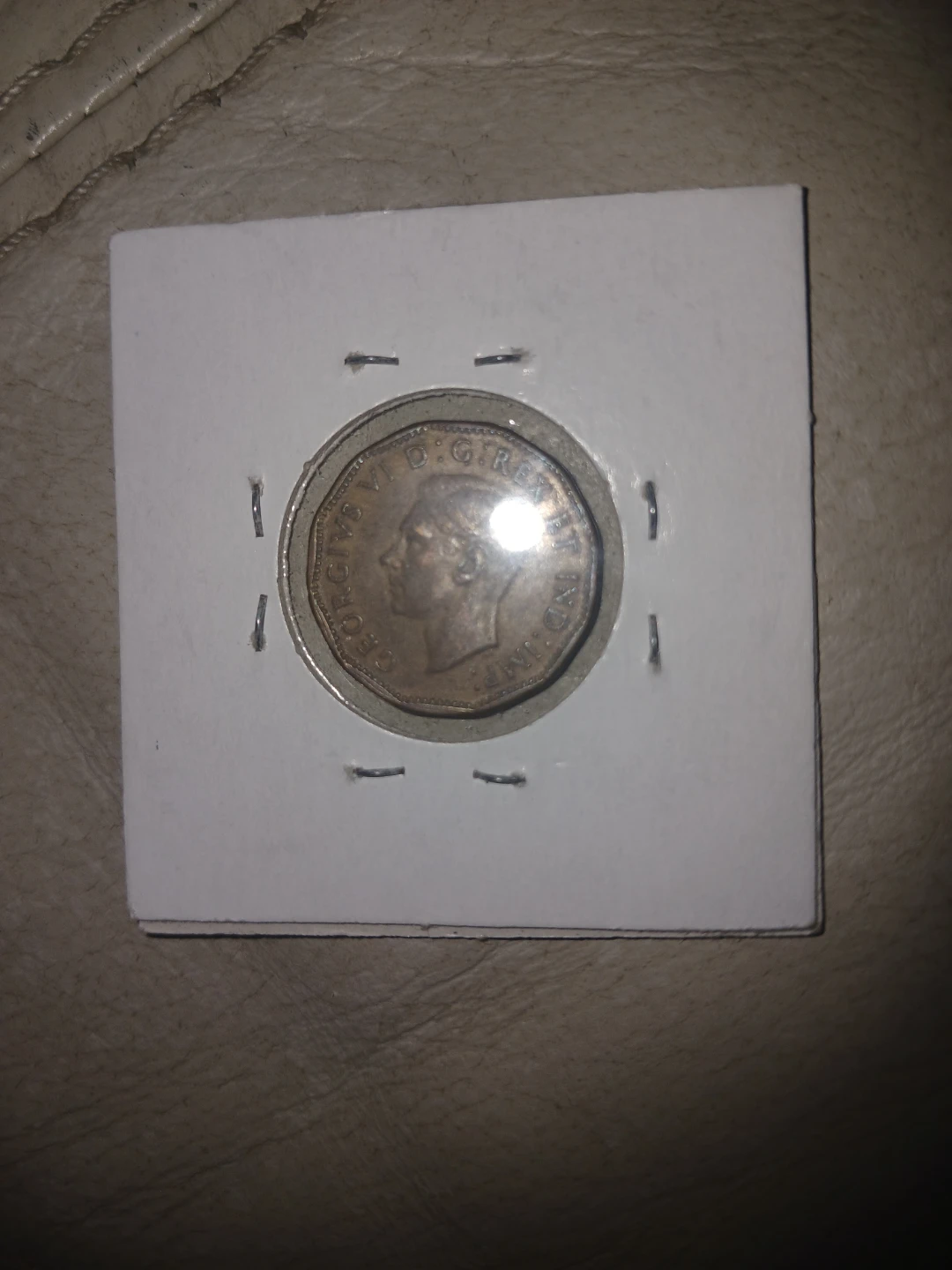1943 Canadian Five Cent Coin - photo 2