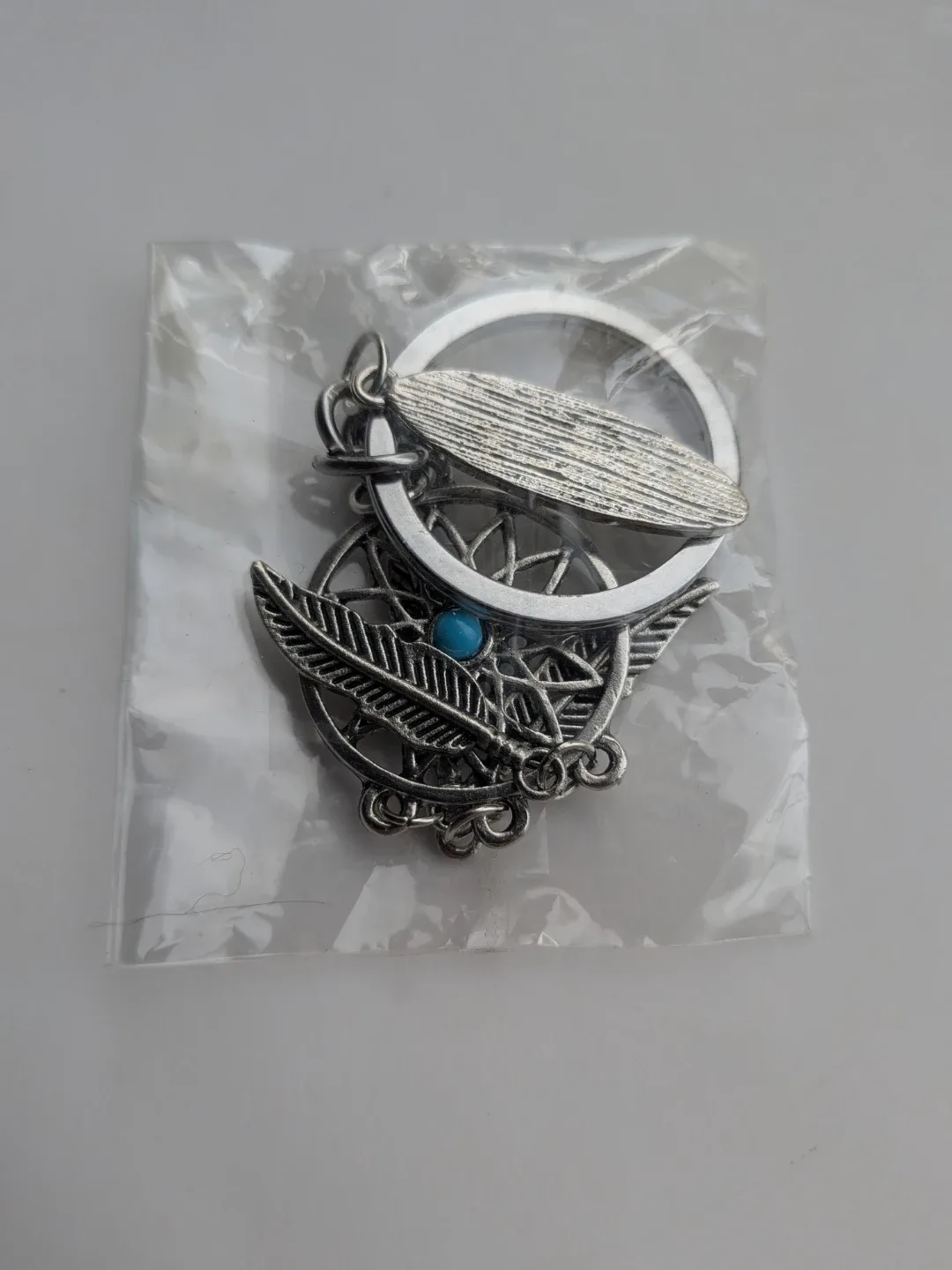 Dreamcatcher Keychain with Feathers image indicator(2)