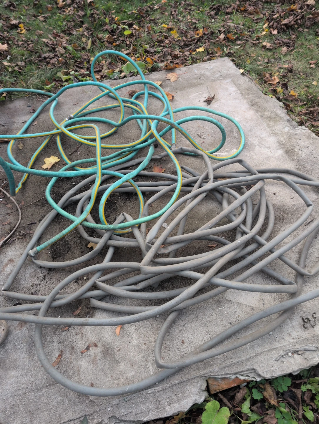Two Garden Hoses - Green and Grey - photo 3