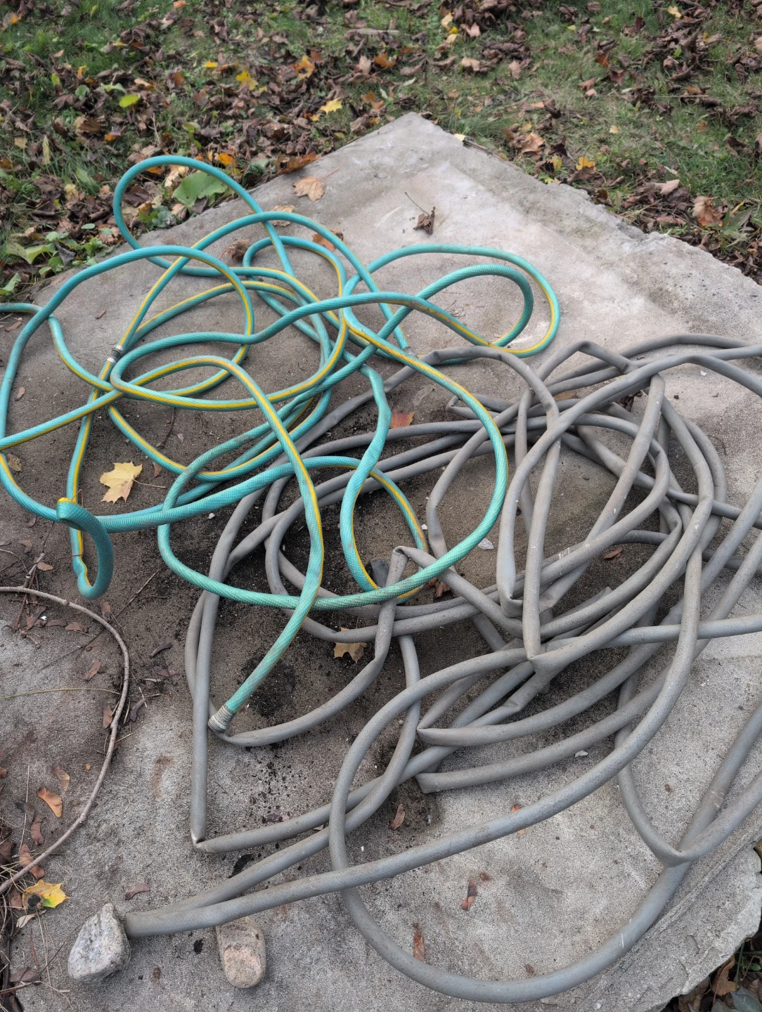 Two Garden Hoses - Green and Grey - photo 4