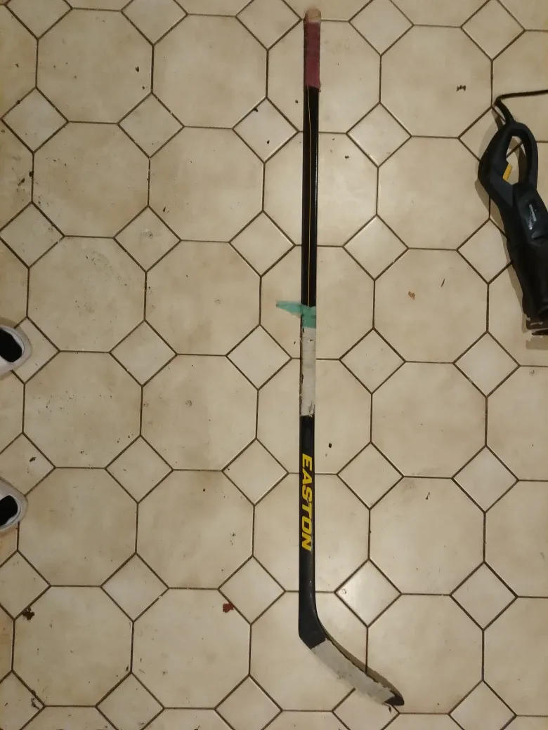 Easton Hockey Stick image indicator(2)