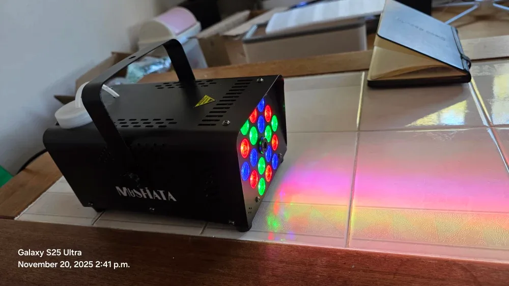 MOSFiATA Fog Machine with 18 RGB LED Lights