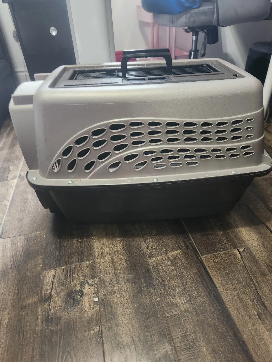Pet Carrier Kennel image indicator(2)
