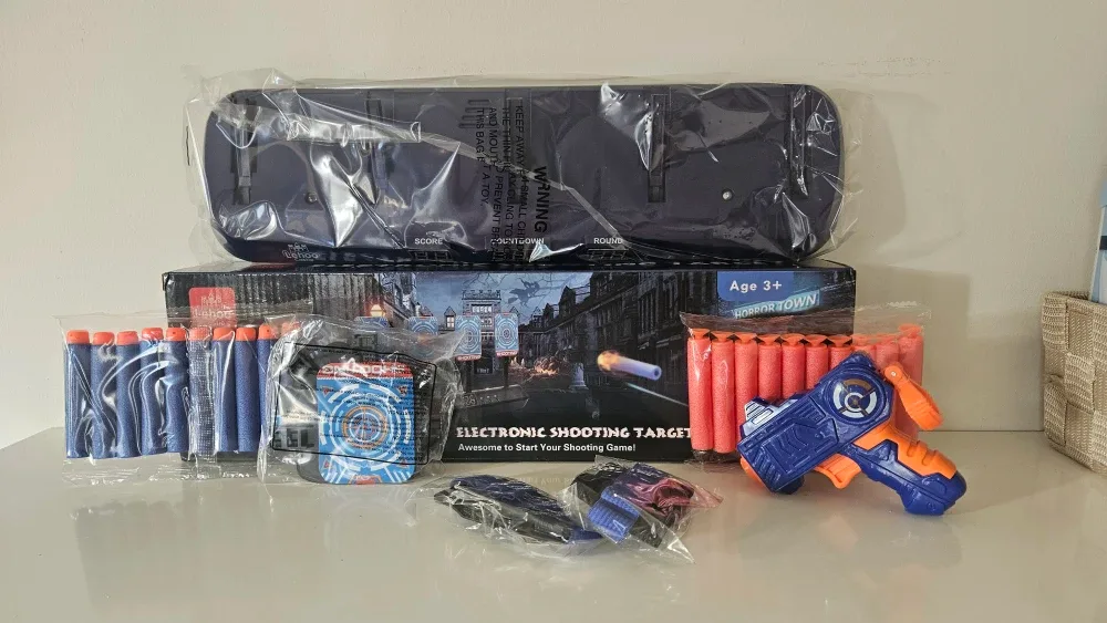 Lehoo Castle Electronic Shooting Target - New in Box! image indicator(2)