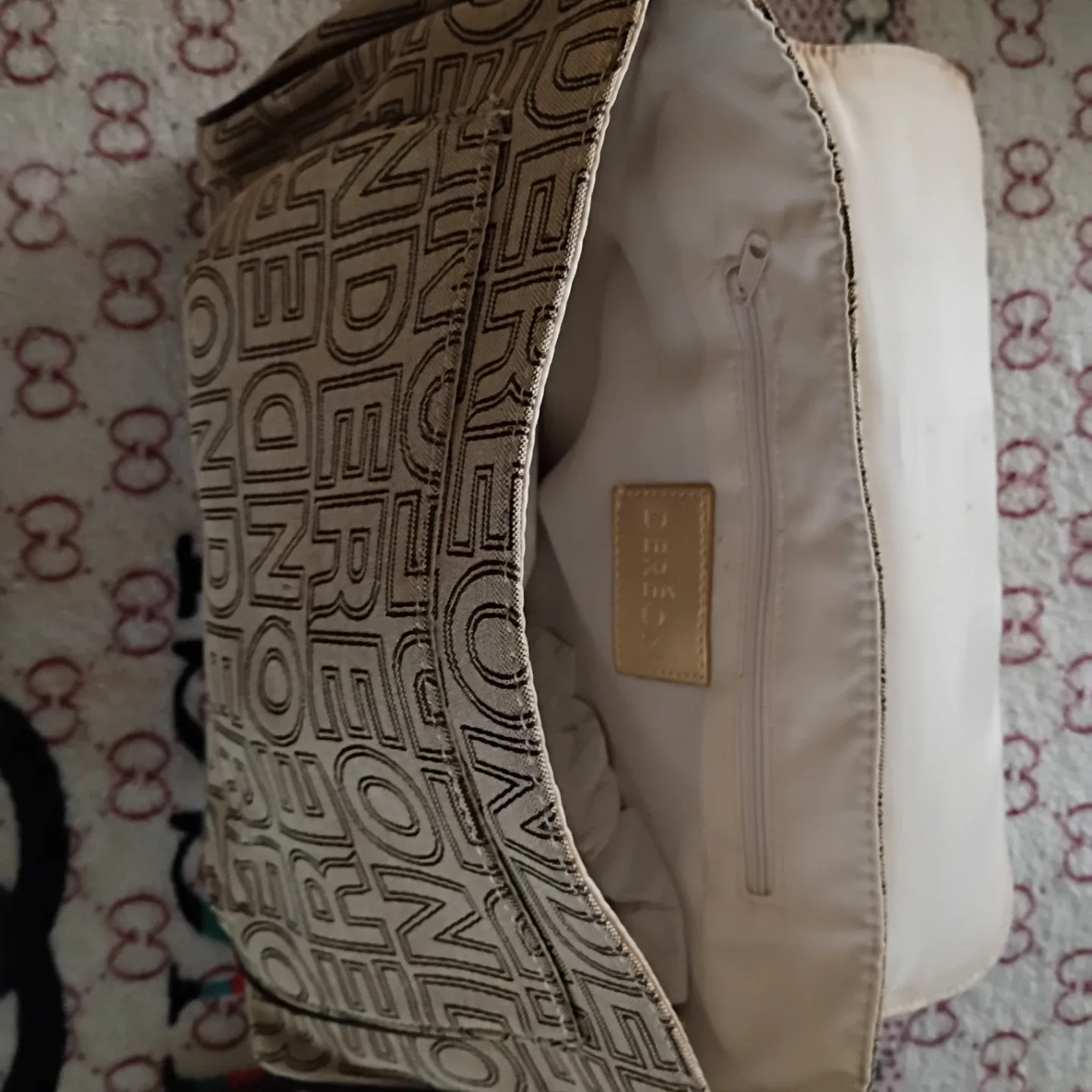 Deron purse image indicator(3)