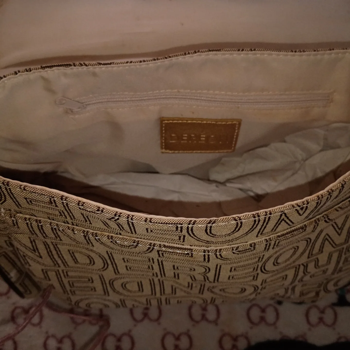 Deron purse image indicator(5)