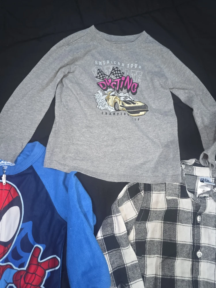 Kids' Clothing Bundle,  3T - photo 4