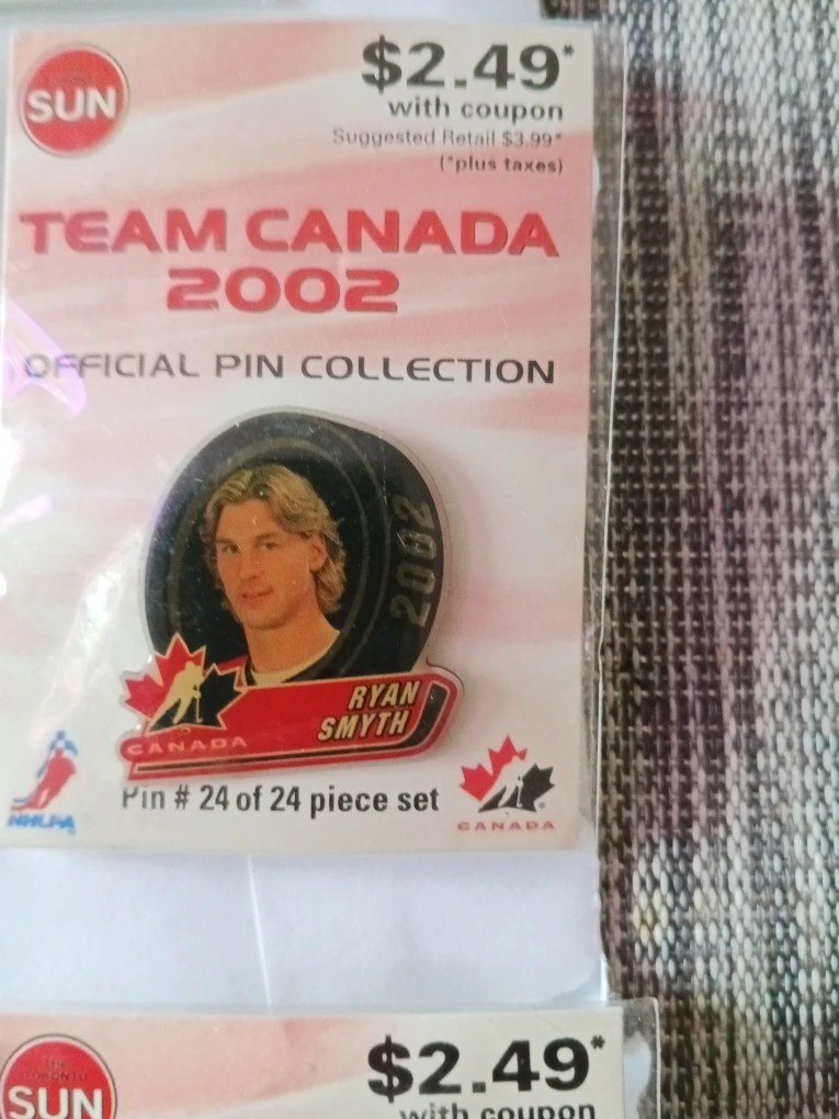 Team Canada 2002 Official Pin Collection - photo 2