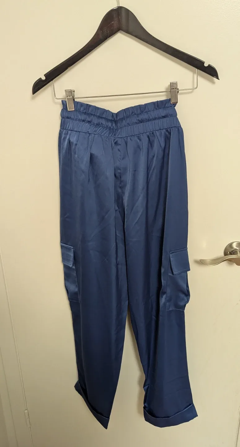 Brand New with Tags Blue Pajama Pants - Size Women's Medium image indicator(5)