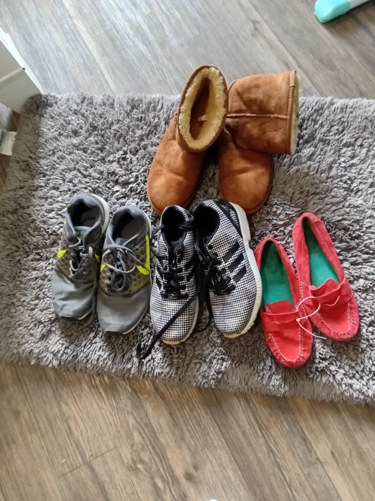 Assorted Shoes: UGG Boots, Nike, Adidas image indicator(2)