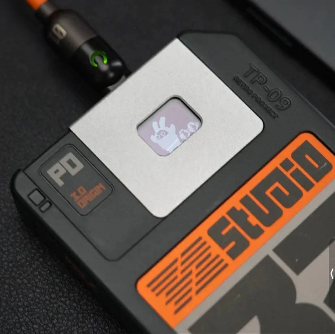 Zenless Zone Zero Magnetic Wireless Power Bank image indicator(3)