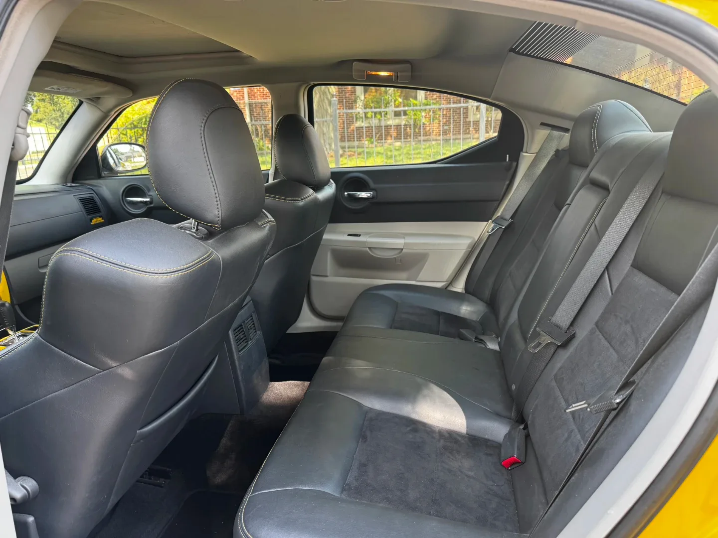 **2006 DODGE CHARGER DAYTONA HEMI* NO MECHANICAL ISSUES image indicator(7)