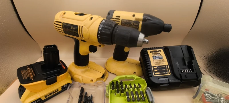 DeWalt Cordless Drill & Impact Driver Set - photo 4