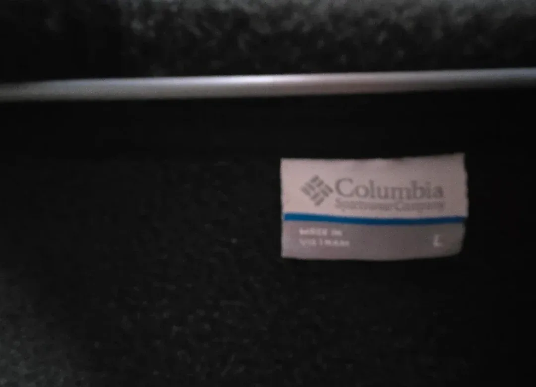 Columbia Fleece Hoodie - Size L image indicator(3)