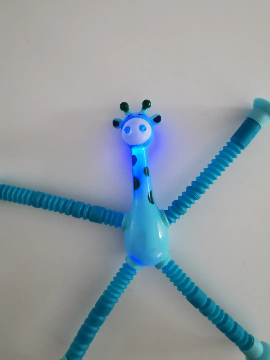 Blue Giraffe Puffer Toy image indicator(2)