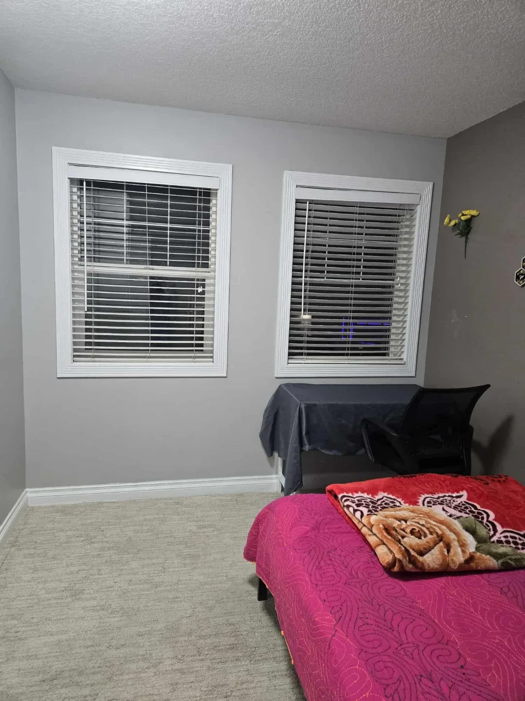 Private room for rent image indicator(3)