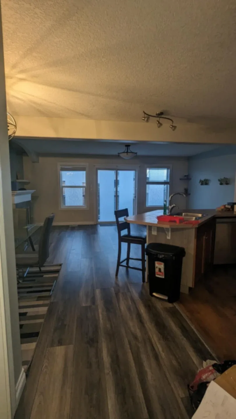 Private room for rent image indicator(6)