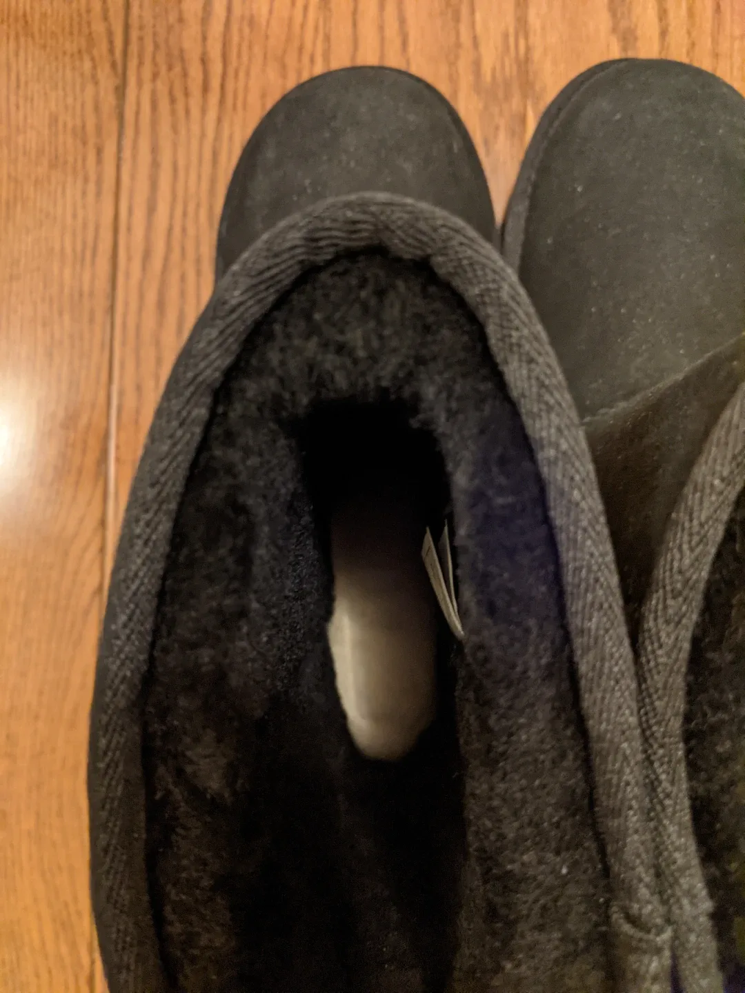 UGG W Classic Short II Black Boots - Size 7 image indicator(4)