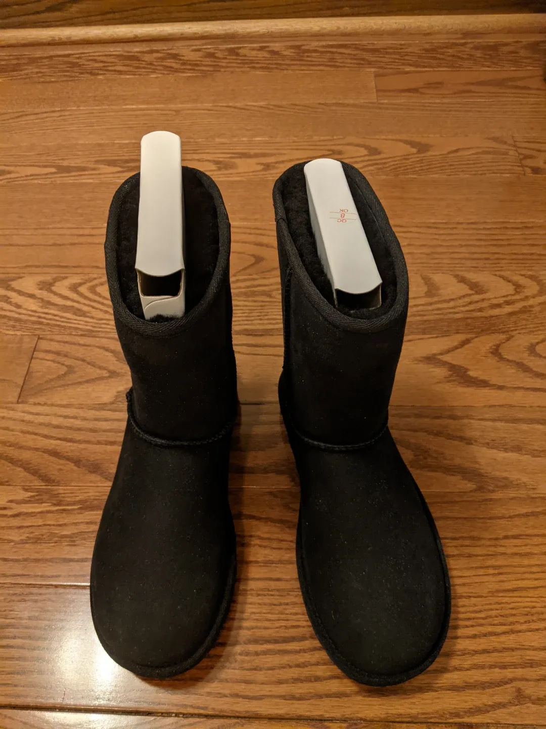 UGG W Classic Short II Black Boots - Size 7 image indicator(9)