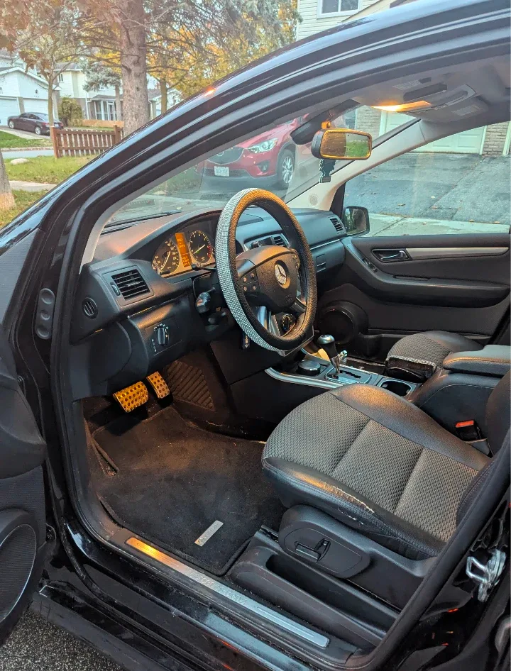 Mercedes B200  TURBO image indicator(3)