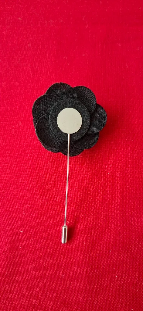 🆕️ Black Fabric Flower Lapel Pin image indicator(2)