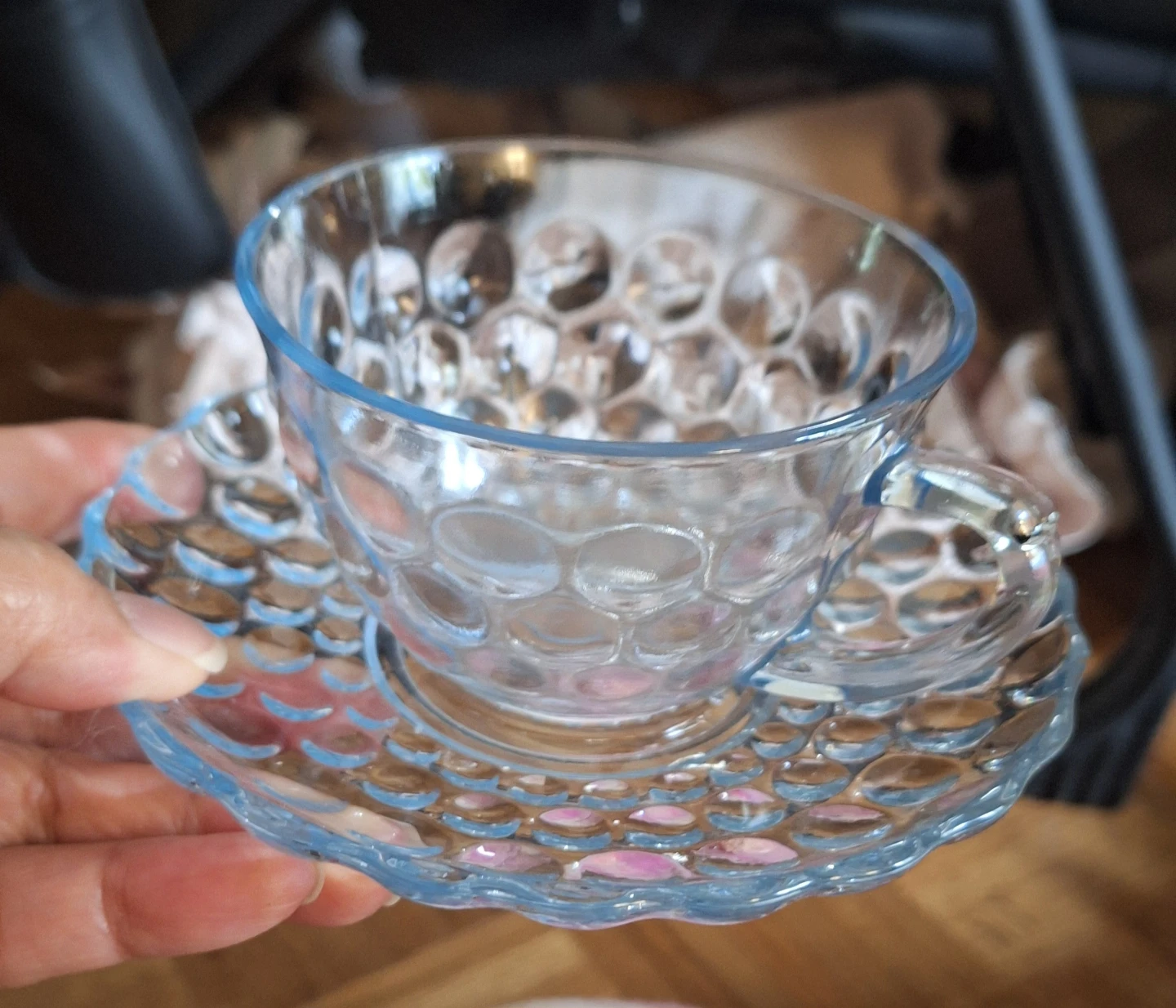 Vintage Bubble Glass Tea Cups & Saucers - photo 3