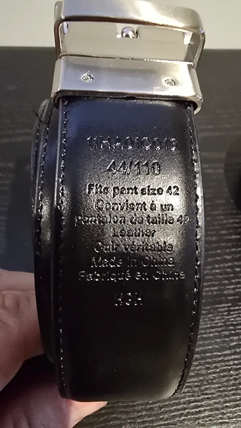 Reversible Leather Belt Size 40/42 image indicator(3)