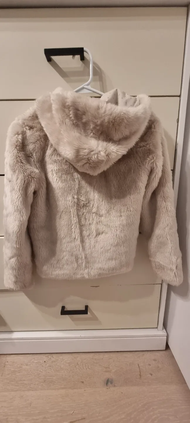 Okaidi Faux Fur Jacket - Size 152cm/12A/Y image indicator(3)