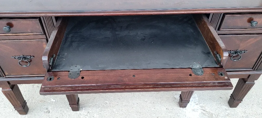 Hamlyn Office Desk image indicator(5)